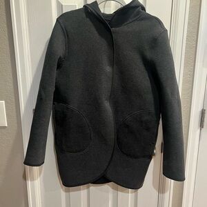 Lululemon Athletica Black reversible  Blazer Sz M